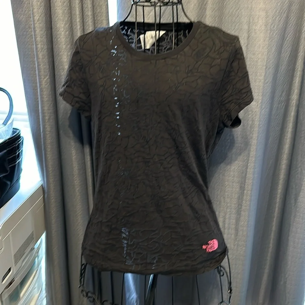 Women north face t-shirt - Picture 1 of 6